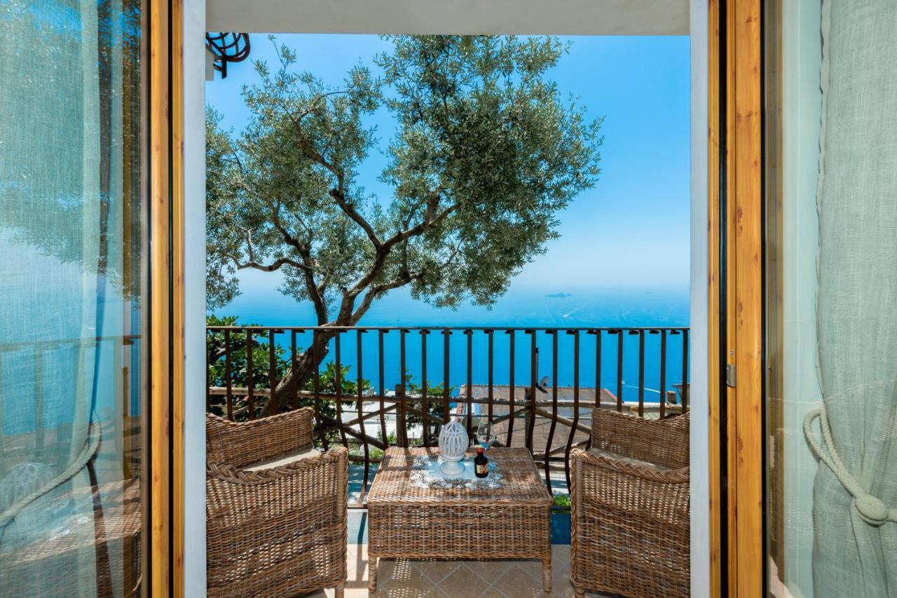 La Borragine Rooms Positano Exterior photo