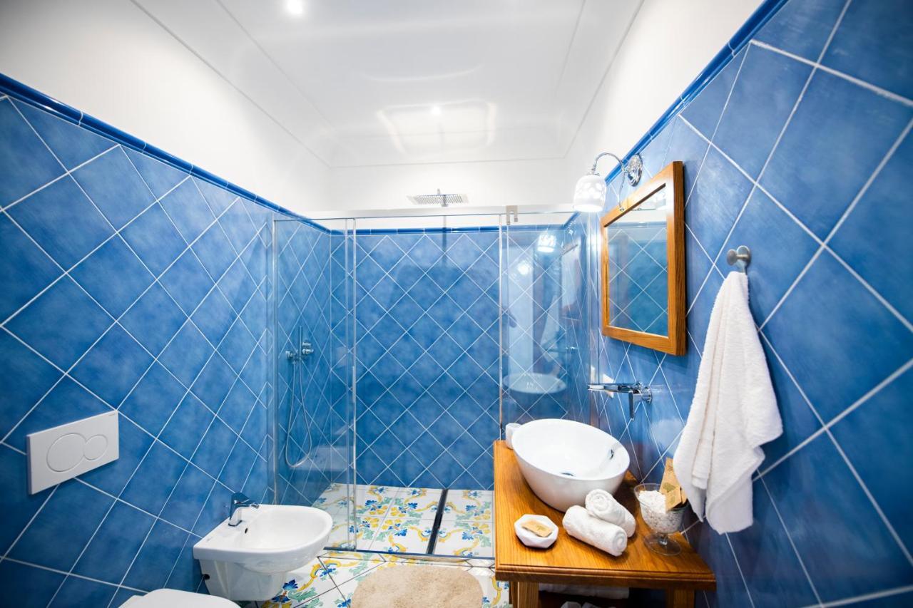 La Borragine Rooms Positano Exterior photo